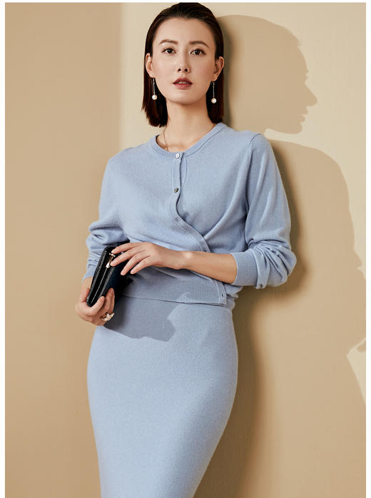 J203E4672颈袖添香品牌秋冬款女中长款羊绒毛衣长袖冬季羊毛针织衫 商品图2