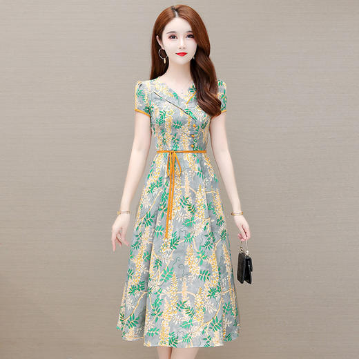 YWE HHB2840气质减龄印花时尚连衣裙 商品图1