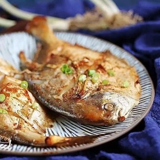 小晶鱼（白鲳鱼) 1200±10g/袋 商品图3