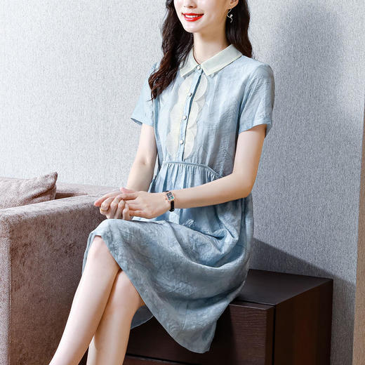 【AHM】2022夏季新款连衣裙女纯色天丝口袋抽绳收腰显瘦珍珠扣中长裙 商品图3