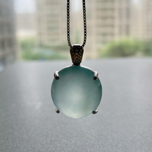 高冰种淡蓝水翡翠鸽子蛋吊坠戒指两用 商品图5