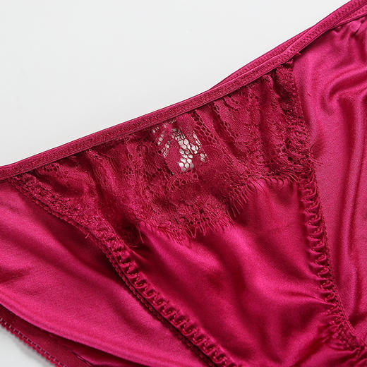 金三塔真丝蕾丝花边性感低腰三角裤桑蚕丝内裤女士短裤红色本命年（私密物品不支持退换）  1NZF4D206 商品图2