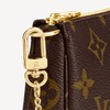 【国内现货预定】Louis Vuitton 路易·威登 女士麻将包 MINI POCHETTE ACCESSORIES 腋下迷你小手袋 15.5x10.5x4cm尺寸偏小 M58009 商品缩略图4