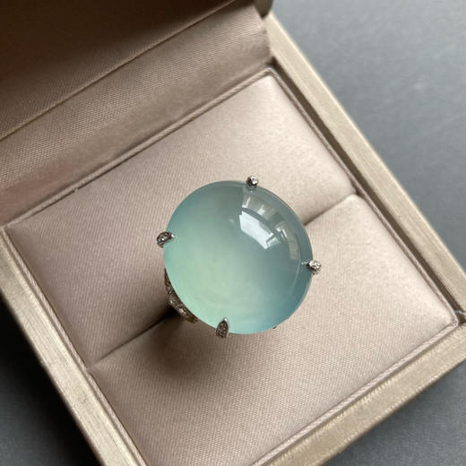 高冰种淡蓝水翡翠鸽子蛋吊坠戒指两用 商品图9