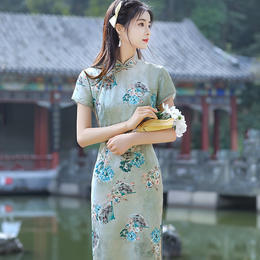 QY时尚减龄日常可穿素雅修身旗袍裙 商品图6