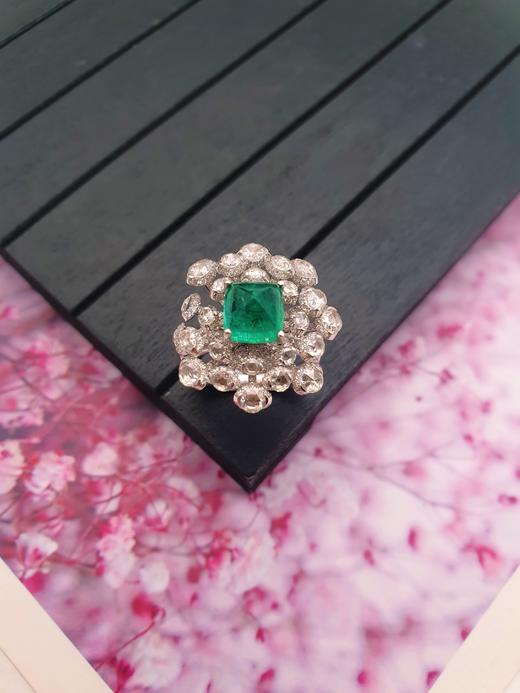 18K祖母绿戒指 商品图0