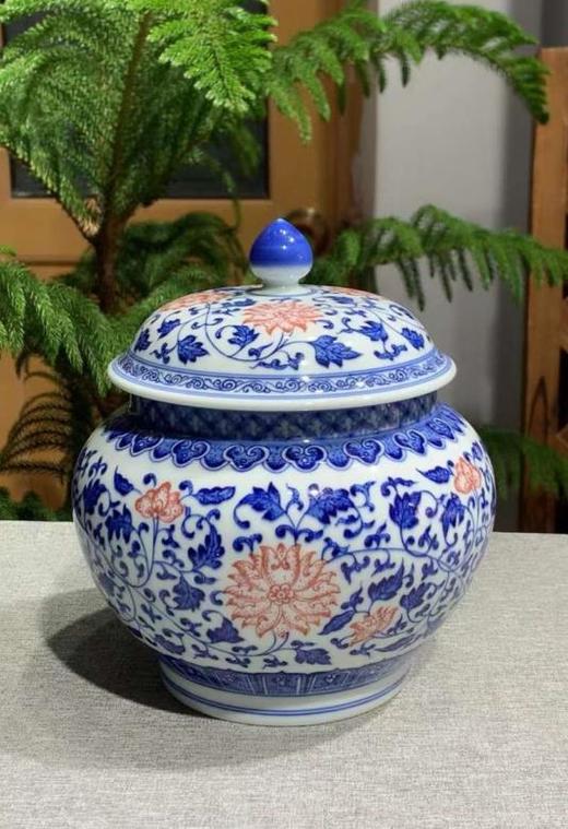 柴窑点工缠枝莲茶叶罐 商品图0