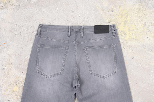 Z亚 夏季薄款 灰色水洗磨白做旧 后兜黑皮标 牛仔裤 Z-9166 商品图13