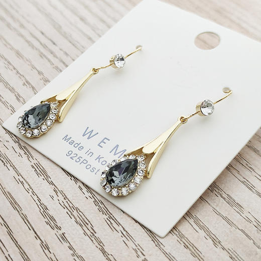 JU-D16韩国气质优雅蓝色水晶耳环女长款流苏耳钩水滴型耳坠简约秋冬耳饰 商品图3