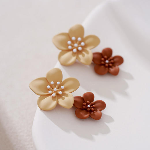 JU-E3753耳环女秋冬花朵耳钉韩国新款潮法式感气质耳坠简约耳饰欧美 商品图2