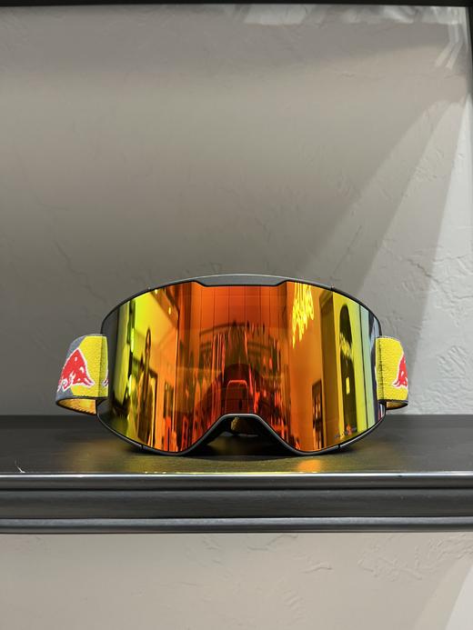 2122 RDE BULL RAIL-002 warm grey/red snow 商品图1