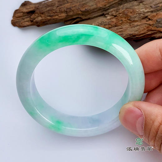 派瑞翡翠 翡翠手镯 糯种 绿色 商品图0