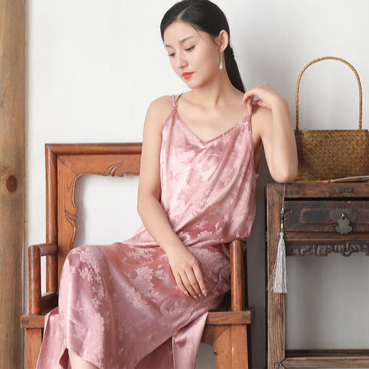 2022夏季新款醋酸吊带裙J220469 商品图6