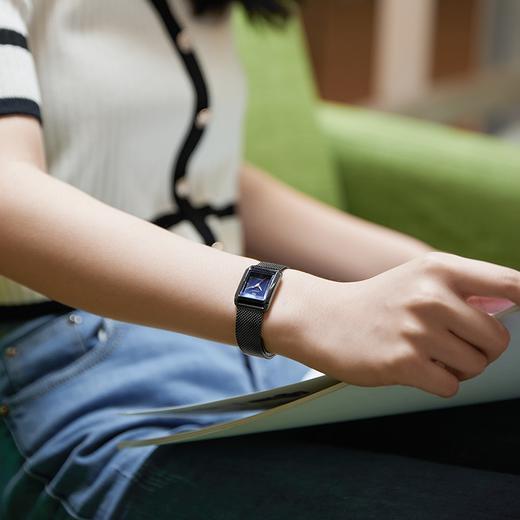 西铁城日本官方正品2022年夏季新品小方块光动能女士手表EW5597-63L 商品图11