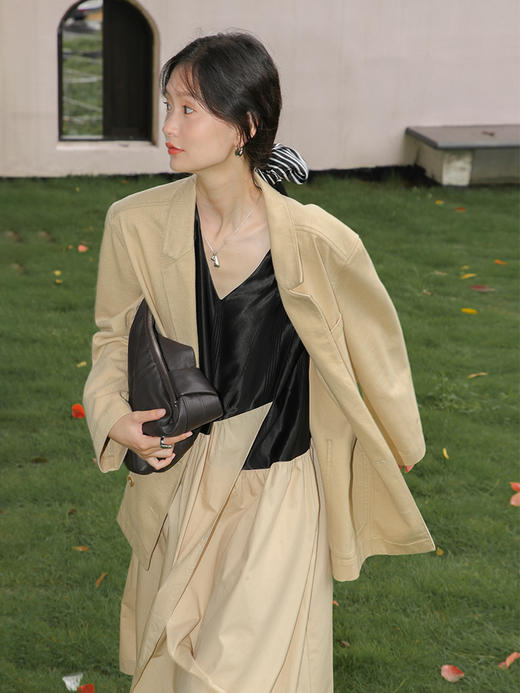 【3天左右发货】SUPERSCAPE素泊  醋酸连衣裙女高级感小个子背心裙V领内搭复古裙 商品图1