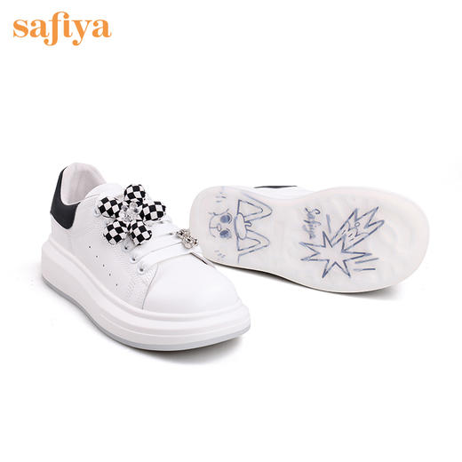 Safiya索菲娅奇趣乐园小花扣饰小白鞋2022秋新款休闲鞋SF23112034【原创IP款】 商品图10