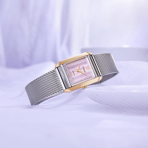 西铁城小方块光动能女士手表EW5596-66X 商品图11