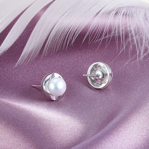 undefined子佩集S925银珍珠耳钉【EM2527-XF】2206 商品图1