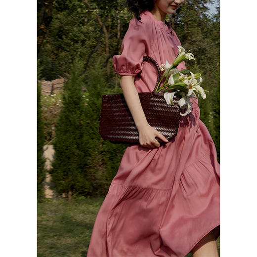 【5折不退换 买六免一】SUPERSCAPE素泊 莱赛尔+亚麻混纺 盘扣泡泡袖压褶连衣裙 商品图0