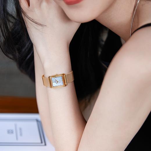 西铁城日本官方正品2022年夏季新品小方块光动能女士手表EW5593-64D 商品图6