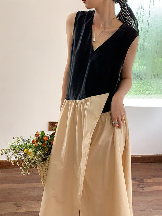 【3天左右发货】SUPERSCAPE素泊  醋酸连衣裙女高级感小个子背心裙V领内搭复古裙 商品图2