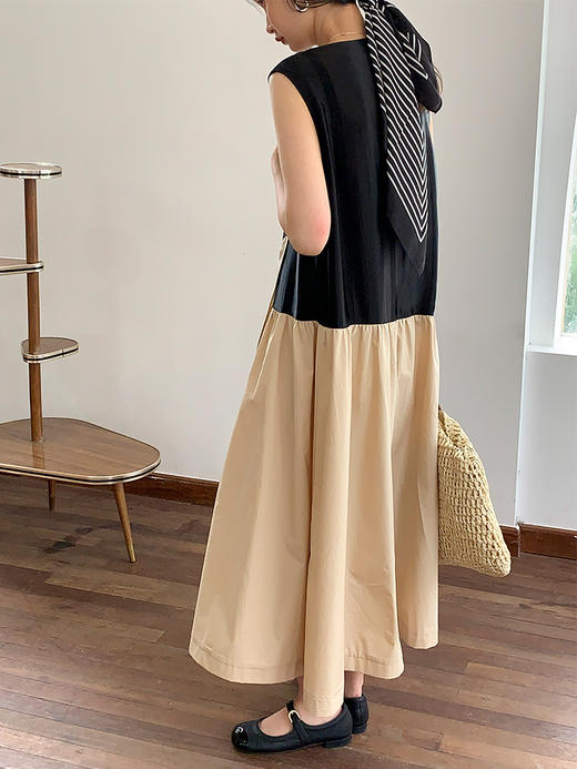 【3天左右发货】SUPERSCAPE素泊  醋酸连衣裙女高级感小个子背心裙V领内搭复古裙 商品图3