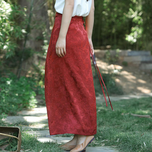 2022夏季新款复古风修身款天丝提花裹裙半身裙F220483-1 商品图3