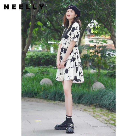 NEELLY纳俪商场同款气质撞色翻领连衣裙女收腰娃娃裙中长款百搭 商品图0