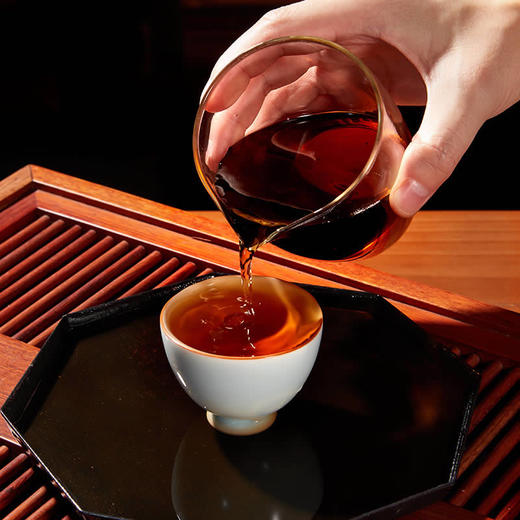 茶皇老茶头木桶装 | 原产地4年陈化甜润稠滑500g 商品图3