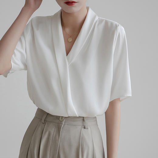 Im Presionismo法式V领雪纺上衣_ZSY 商品图1