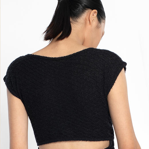 女士2022年新款12针单边虚线针法绢丝混纺特种纱露背针织T恤 商品图3