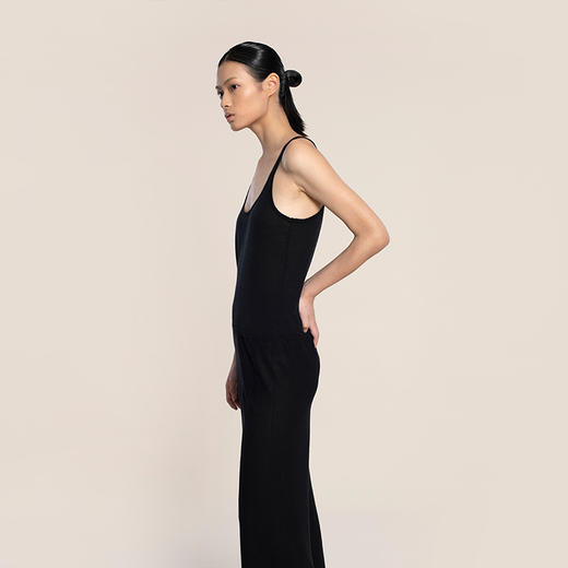 女士2022年夏款16针单边针法绢丝七分裤 商品图0