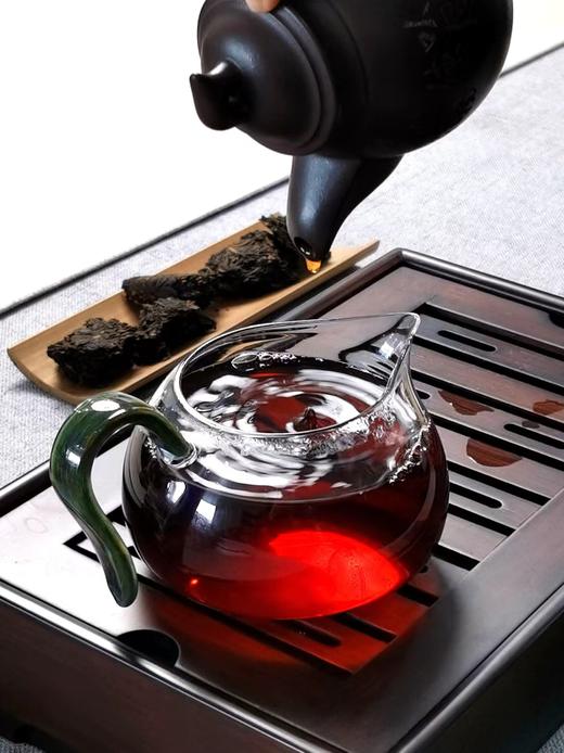 1999【守拙残饼】仅剩300克！有木脂香的熟茶！ 商品图8