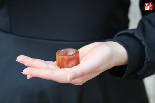 冰飘南红扳指 商品图5