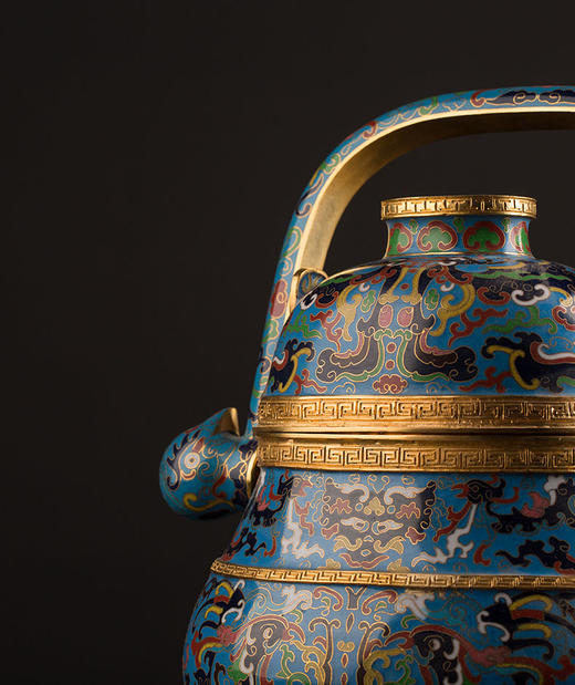 故宫六珍之《掐丝珐琅兽面纹提梁卣》 商品图4