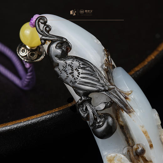 新疆国玉盟世玉和田玉羊脂玉籽料挂件（柿子和凤凰与蝙蝠）【带证书·顺丰物流】 商品图4