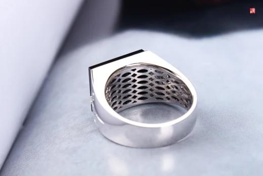 18K金镶钻墨翠戒指 商品图2