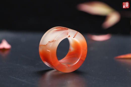 冰飘南红扳指 商品图3