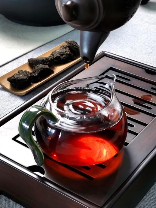 1999【守拙残饼】仅剩300克！有木脂香的熟茶！ 商品图1