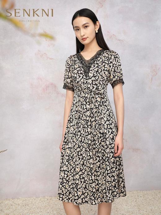 3楼SENKNI服饰（新百购)连衣裙 商品图0