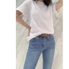 3楼依塔丽服饰T恤