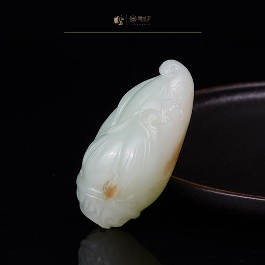 新疆国玉盟世玉和田玉和田玉把件（蝙蝠和莲花）【带证书·顺丰物流】 商品图2
