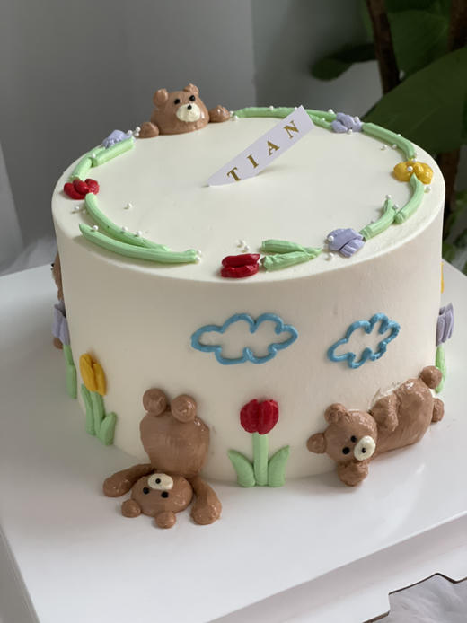 奶油熊手绘蛋糕，需提前48小时预定 商品图2