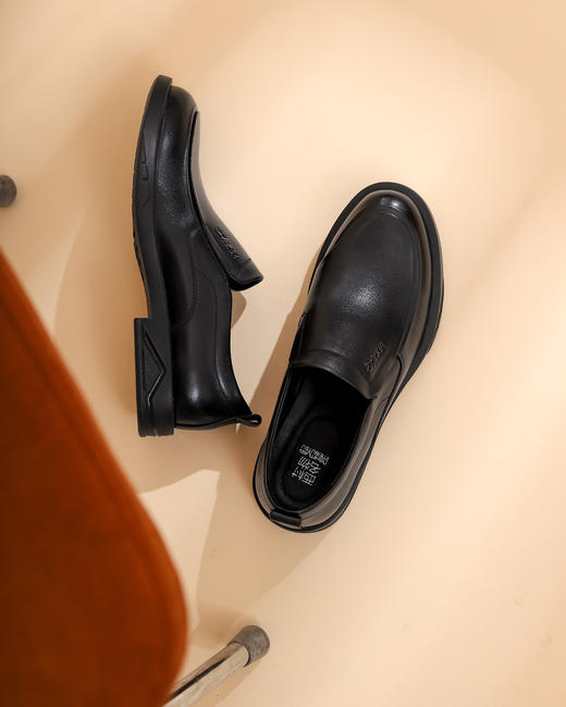 西村名物2022新款正装皮鞋办公鞋婚鞋商务休闲皮鞋牛皮男鞋10811 商品图1