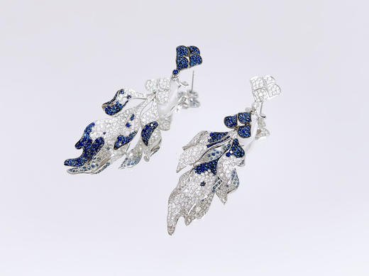 「锦鲤」钻石蓝宝石不对称耳环 商品图3