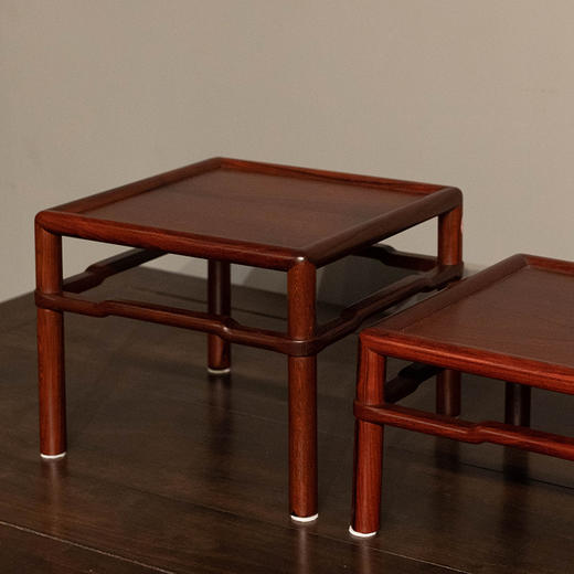 红木圆包圆罗锅枨案上几摆件一组（一组三件） 商品图1