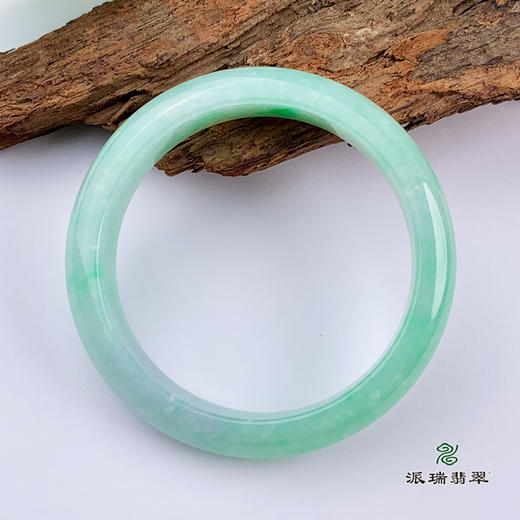 派瑞翡翠 翡翠手镯 糯种 绿色 商品图1