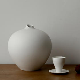 中国 黄妍 花器花足杯梅瓶白罐羊腿瓶 优雅日常白瓷