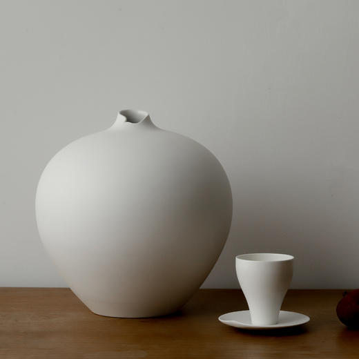中国 黄妍 花器花足杯梅瓶白罐羊腿瓶 优雅日常白瓷 商品图0