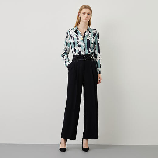 EITIE爱特爱秋季新款V领洋气舒适气质衬衣衬衫6713404 商品图3